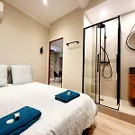 Le Sade 1er Et Le Sade 2nd - 2 Au Coeur D'antibes * אנטיב